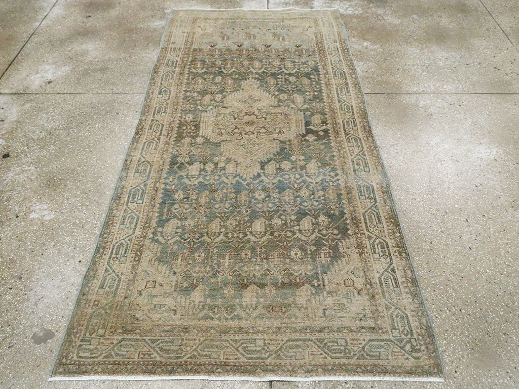 Antique Persian Malayer Rug, No.29859 - Gsblank