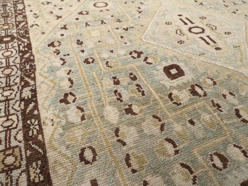 Antique Persian Malayer Rug, No.29885 - Gsblank