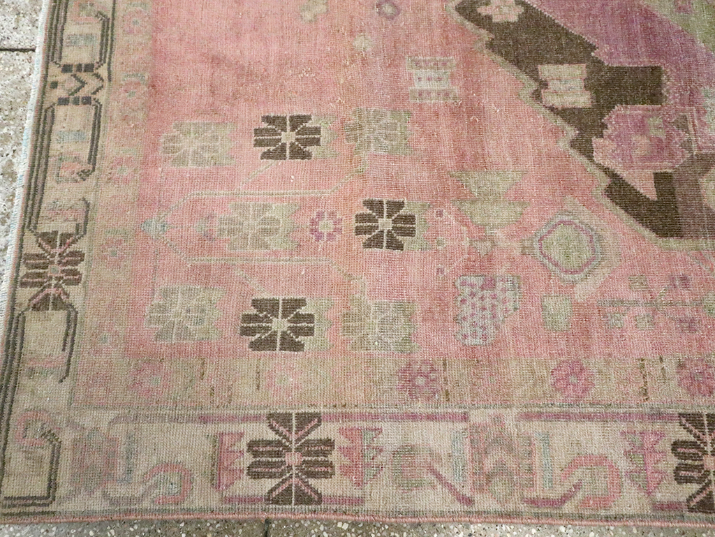 Vintage Persian Afshar Accent Rug, No.29899 - Gsblank
