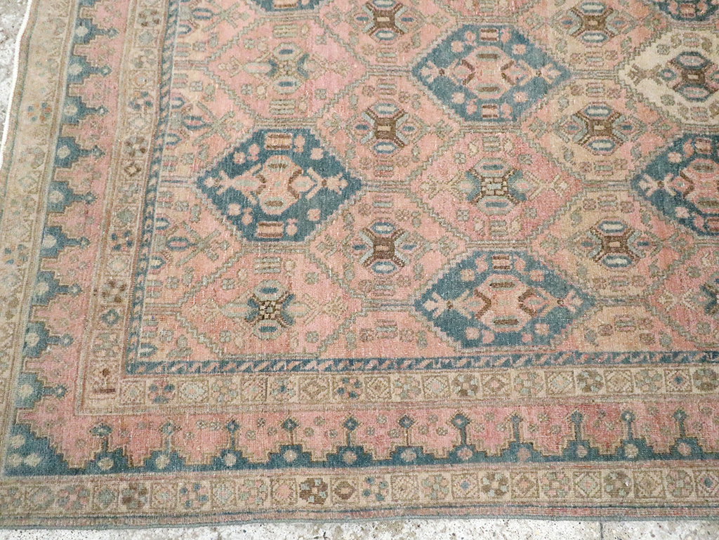 Vintage Persian Afshar Accent Rug, No.29900 - Gsblank