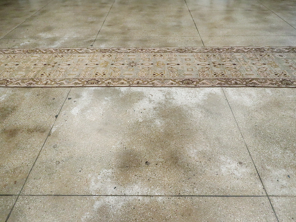 Vintage Persian Malayer Long Runner, No.29908 - Gsblank