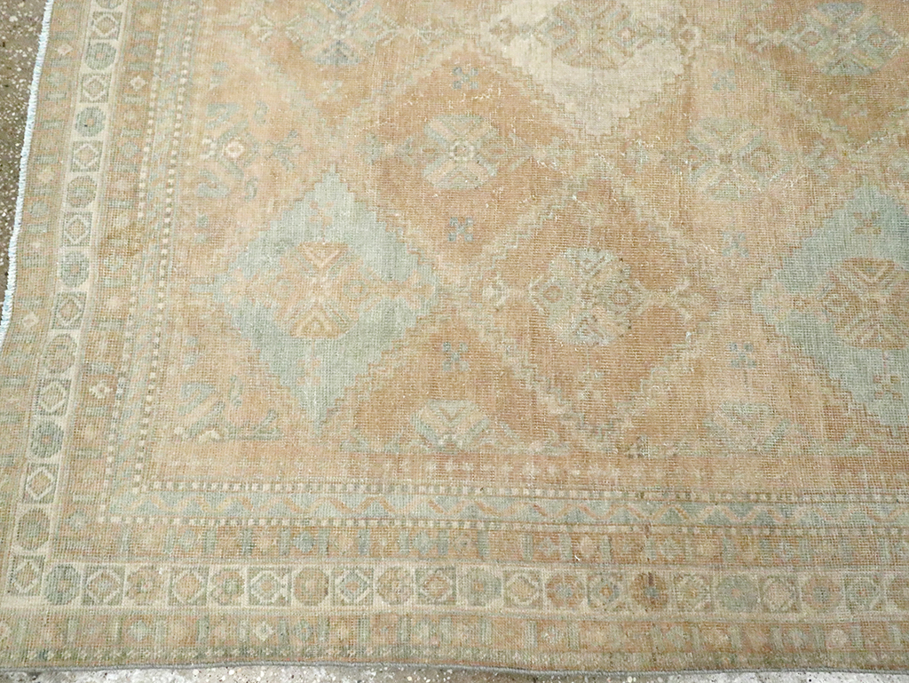 Vintage Persian Afshar Accent Rug, No.29916 - Gsblank
