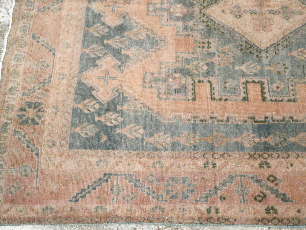Vintage Persian Afshar Accent Rug, No.29934 - Gsblank