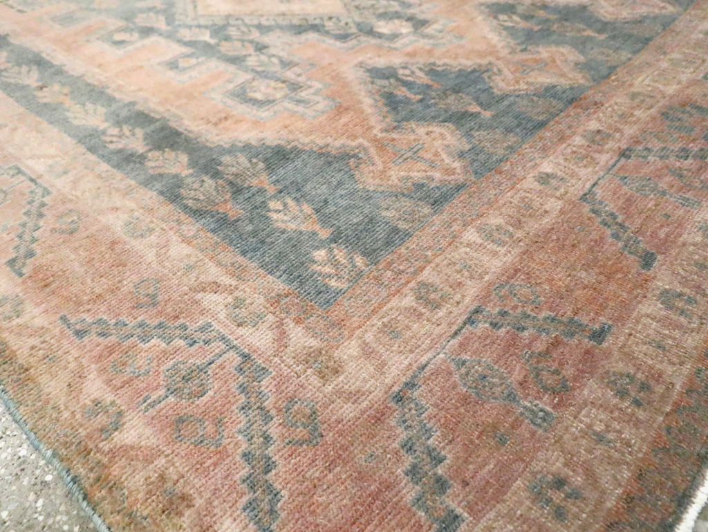 Vintage Persian Afshar Accent Rug, No.29934 - Gsblank