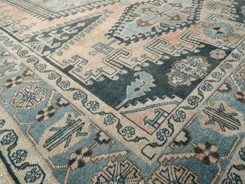 Vintage Persian Veece Carpet, No.29955 - Gsblank