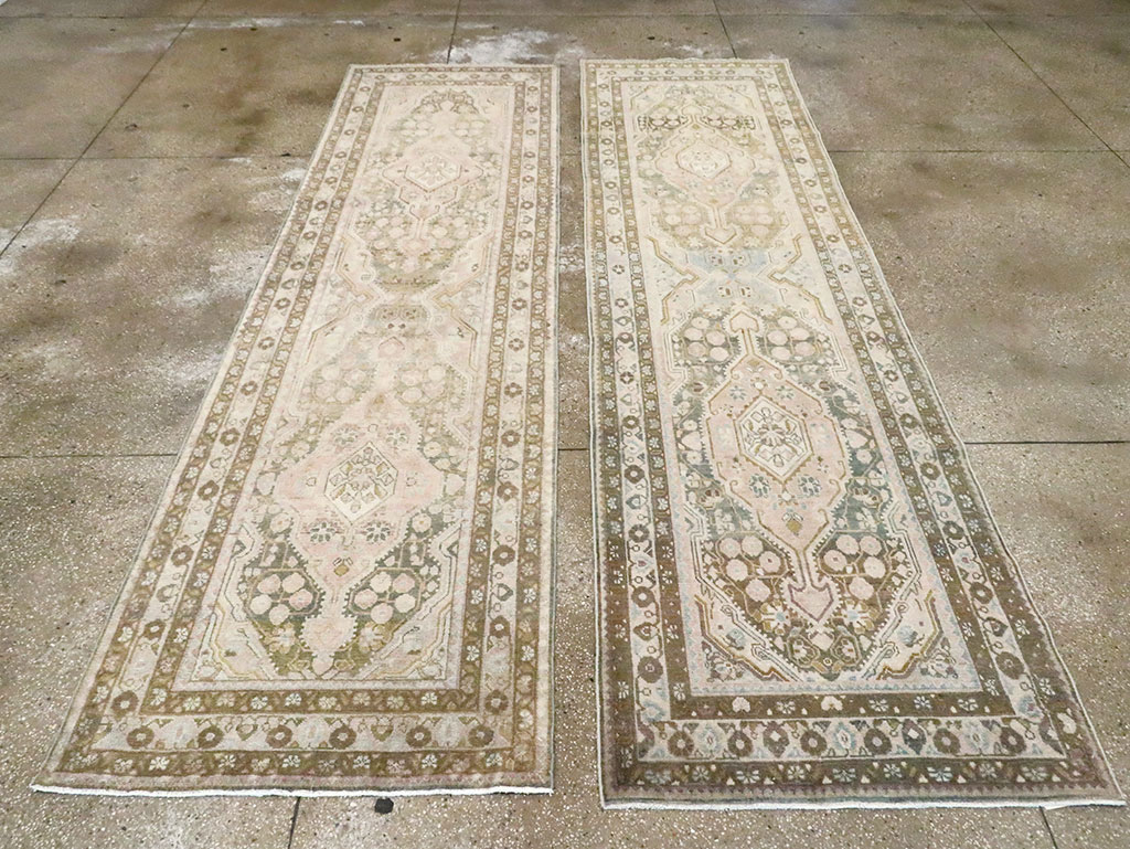 Vintage Persian Malayer Runner (Pair: 2 of 2), No.29959 - Gsblank