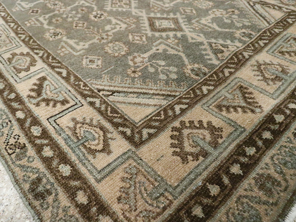 Vintage Persian Malayer Throw Rug, No.29988 - Gsblank