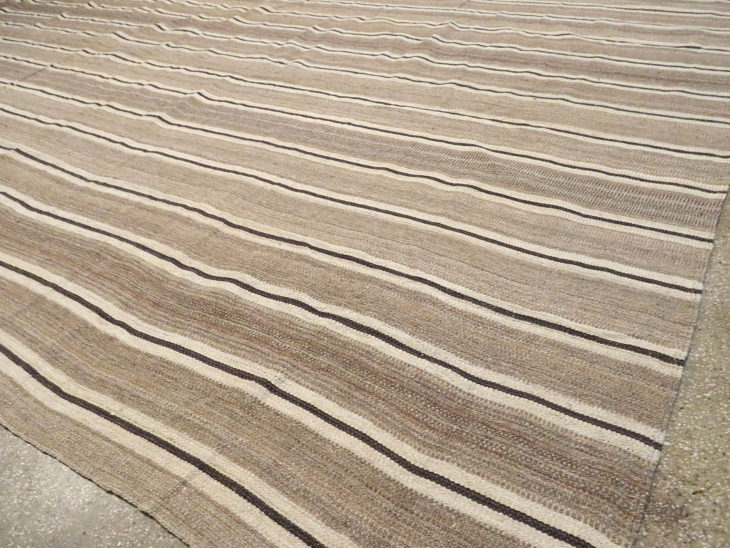 Contemporary Turkish Flatweave Kilim Oversize Carpet, No.30018 - Gsblank