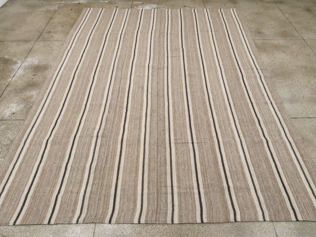 Modern Persian Flatweave Kilim Room Size Carpet, No.30025 - Gsblank