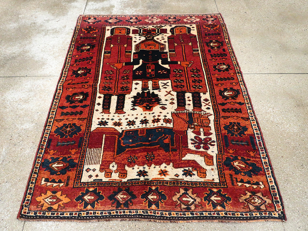 Vintage Persian Pictorial Bakhtiari Rug, No.30029 - Gsblank