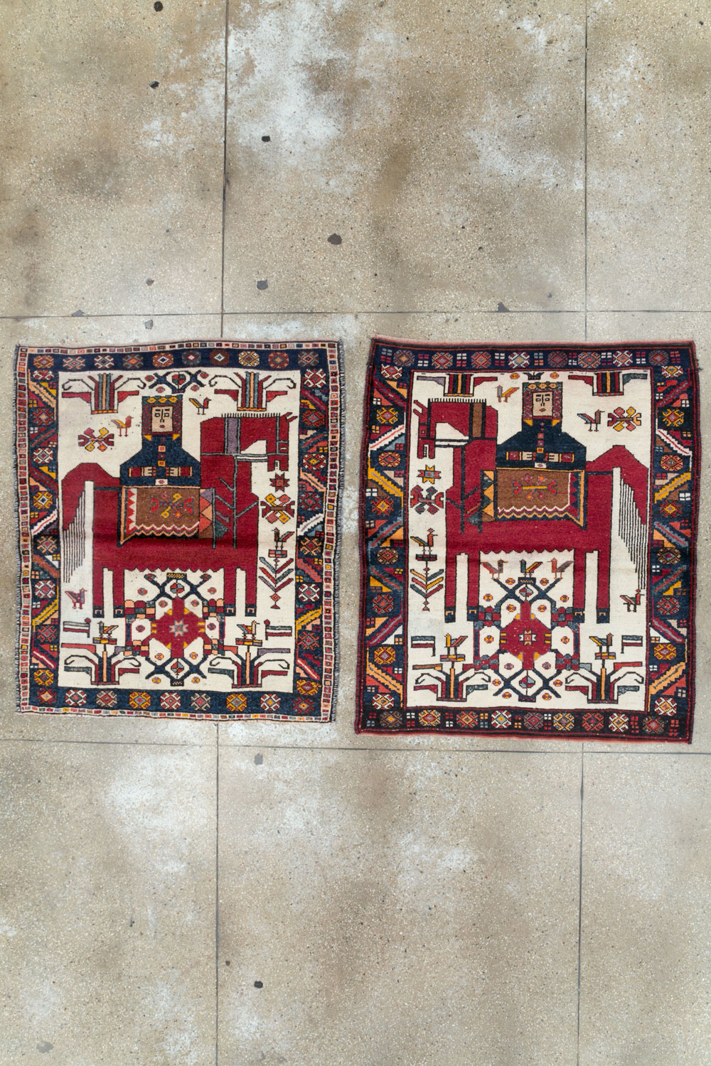 Vintage Persian Pictorial Bakhtiari Square Accent Rug (Pair: 1 of 2), No.30033 - Gsblank