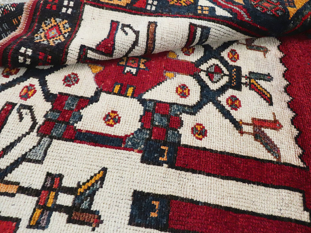 Vintage Persian Pictorial Bakhtiari Square Accent Rug (Pair: 2 of 2), No.30034 - Gsblank