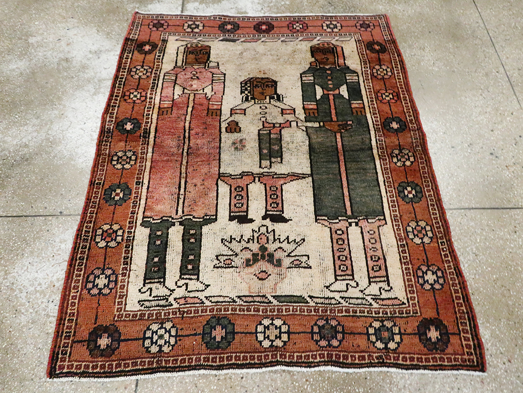 Vintage Persian Bakhtiari Pictorial Rug, No.30035 - Gsblank