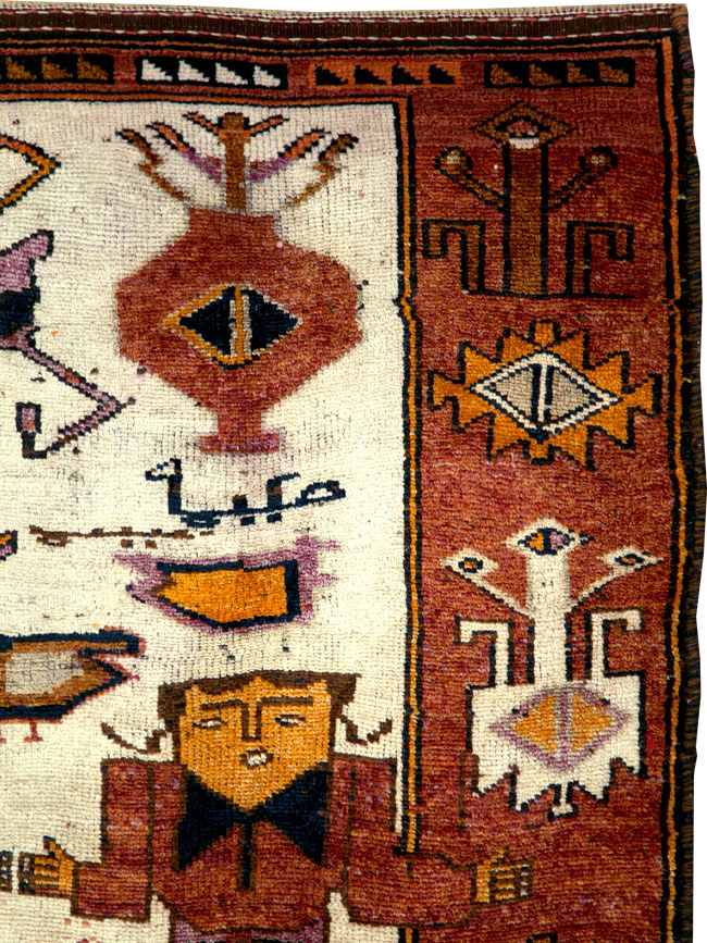 Vintage Persian Pictorial Bakhtiari Accent Rug, No.30036 - Gsblank