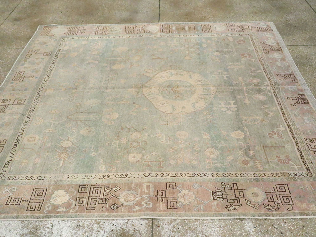 Antique East Turkestan Khotan Accent Rug, No.30043 - Gsblank