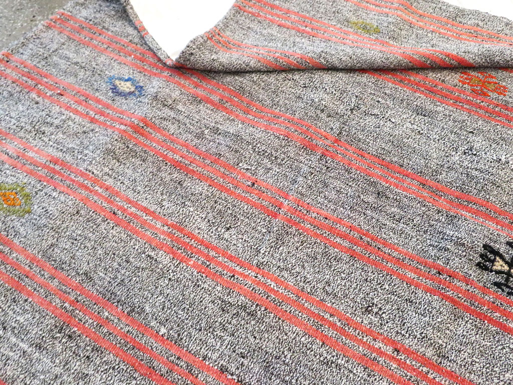 Mid-20th Century Handmade Turkish Flatweave Kilim, No.30068 - Gsblank