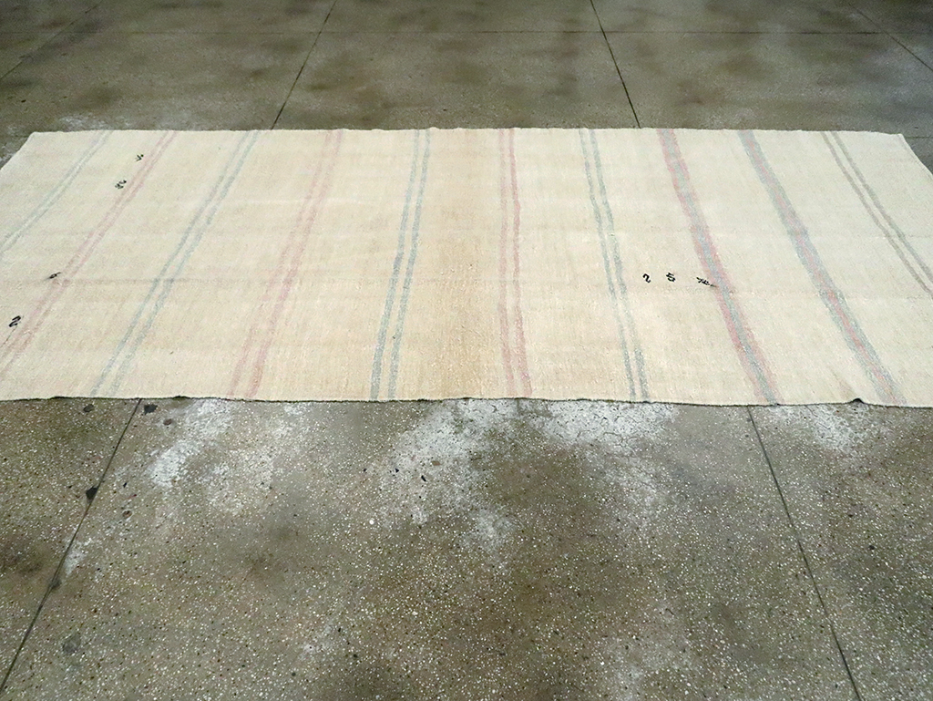 Mid-20th Century Turkish Gallery Size Flatweave, No.30079 - Gsblank