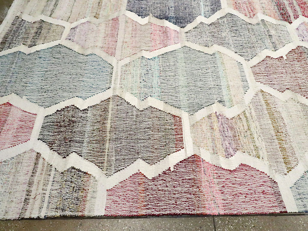 Contemporary Turkish Flatweave Kilim Large Room Size Carpet, No.30115 - Gsblank