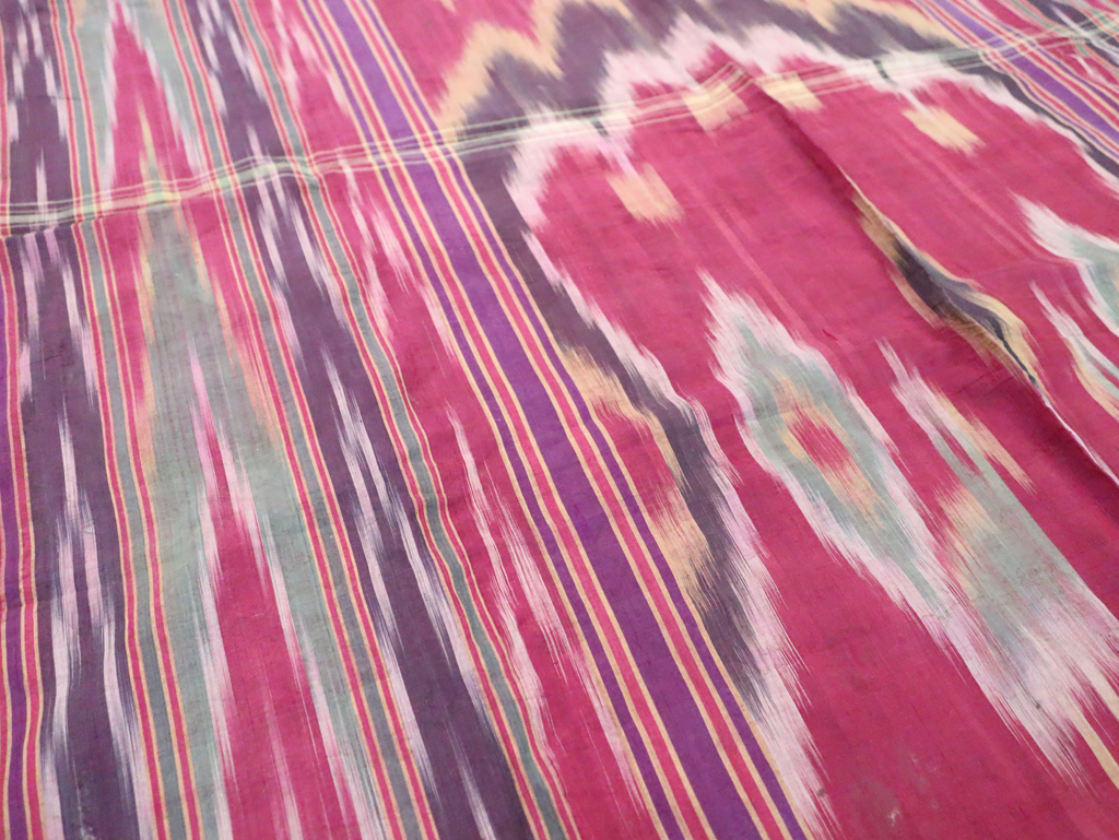 Vintage Persian Yazd Silk Textile, No.30140 - Gsblank