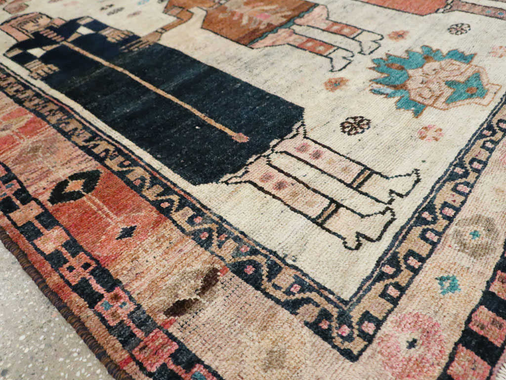 Vintage Persian Bakhtiari Pictorial Rug, No.30143 - Gsblank