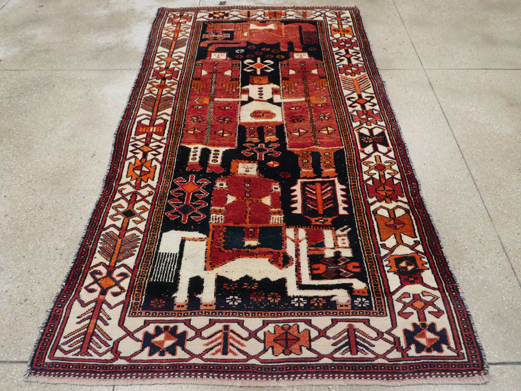 Vintage Persian Pictorial Bakhtiari Rug, No.30145 - Gsblank