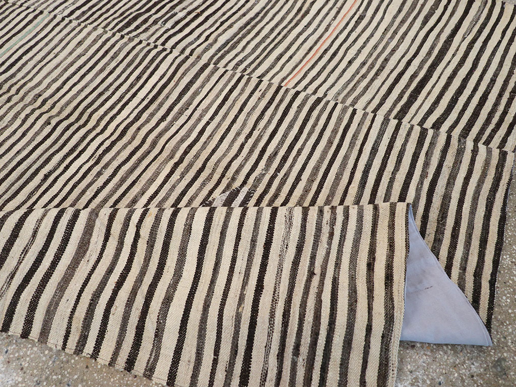 Vintage Persian Flatweave Kilim Room Size Carpet, No.30153 - Gsblank