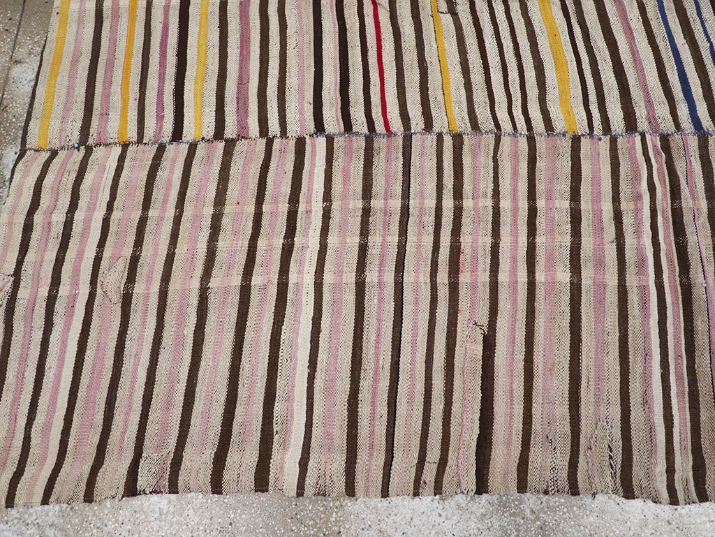 Vintage Persian Flatweave Kilim Accent Carpet, No.30154 - Gsblank