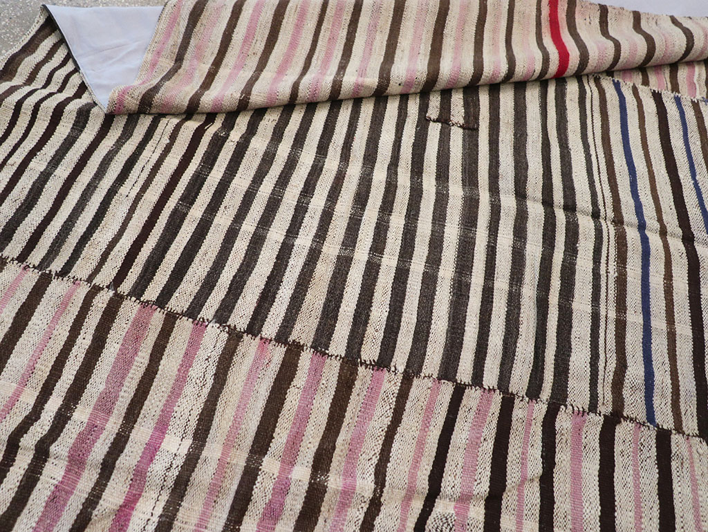 Vintage Persian Flatweave Kilim Accent Carpet, No.30154 - Gsblank