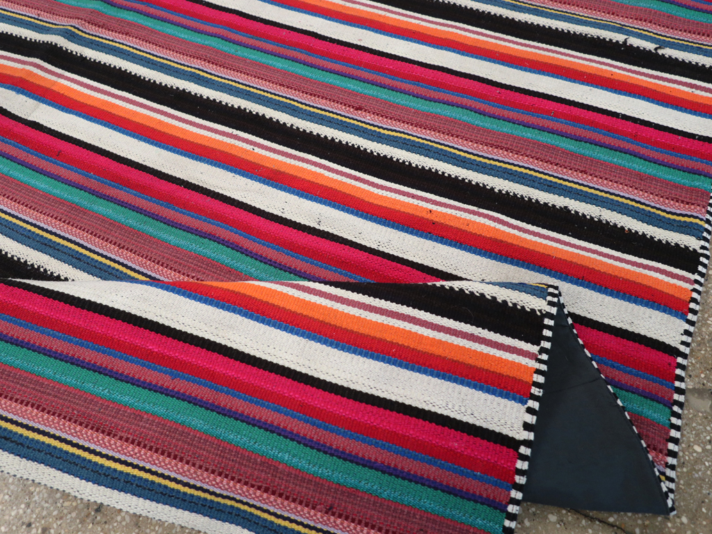 Vintage Turkish Flatweave Kilim Accent Rug, No.30165 - Gsblank