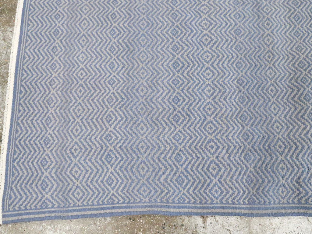 Vintage Persian Flatweave Kilim Accent Rug, No.30169 - Gsblank