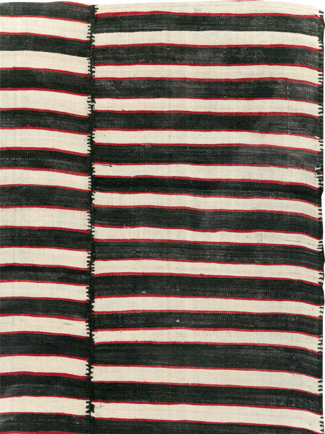 Vintage Persian Flatweave Kilim Accent Carpet, No.30176 - Gsblank