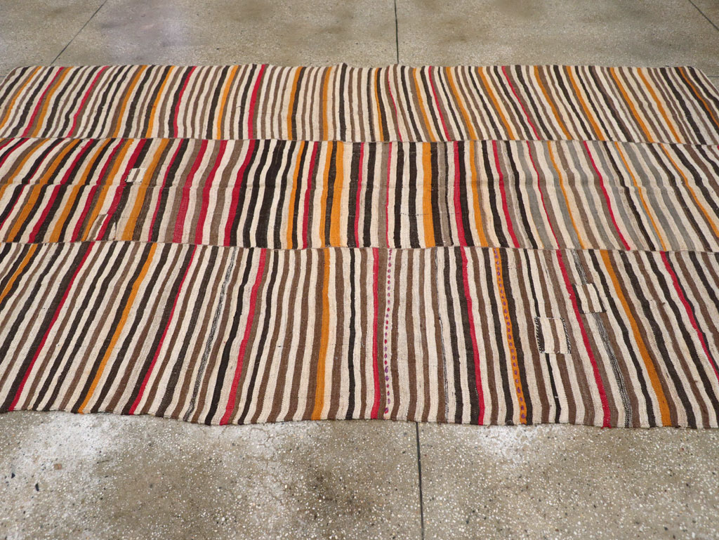 Vintage Persian Flatweave Kilim Accent Carpet, No.30179 - Gsblank