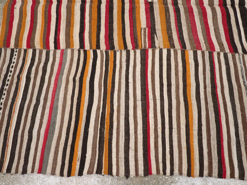 Vintage Persian Flatweave Kilim Accent Carpet, No.30179 - Gsblank