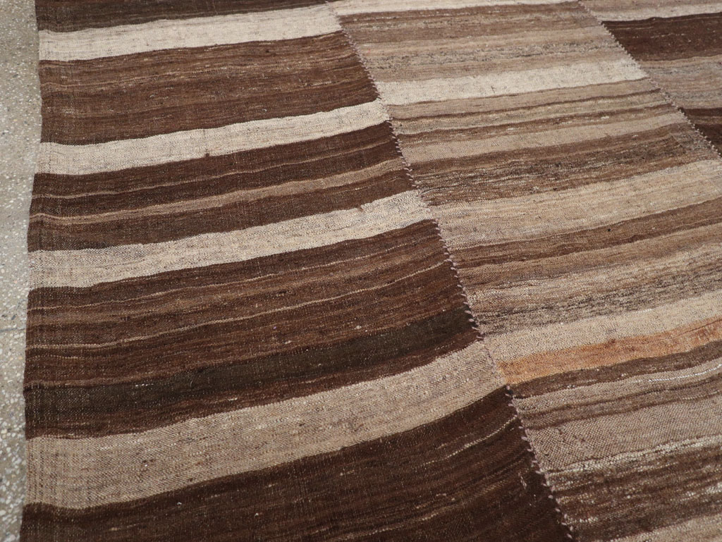 Contemporary Turkish Flatweave Kilim Small Room Size Carpet, No.30181 - Gsblank