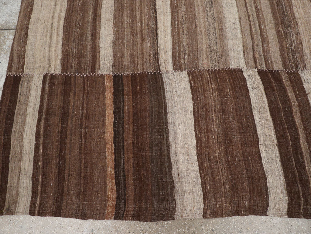 Contemporary Persian Flatweave Kilim Small Room Size Carpet, No.30181 - Gsblank