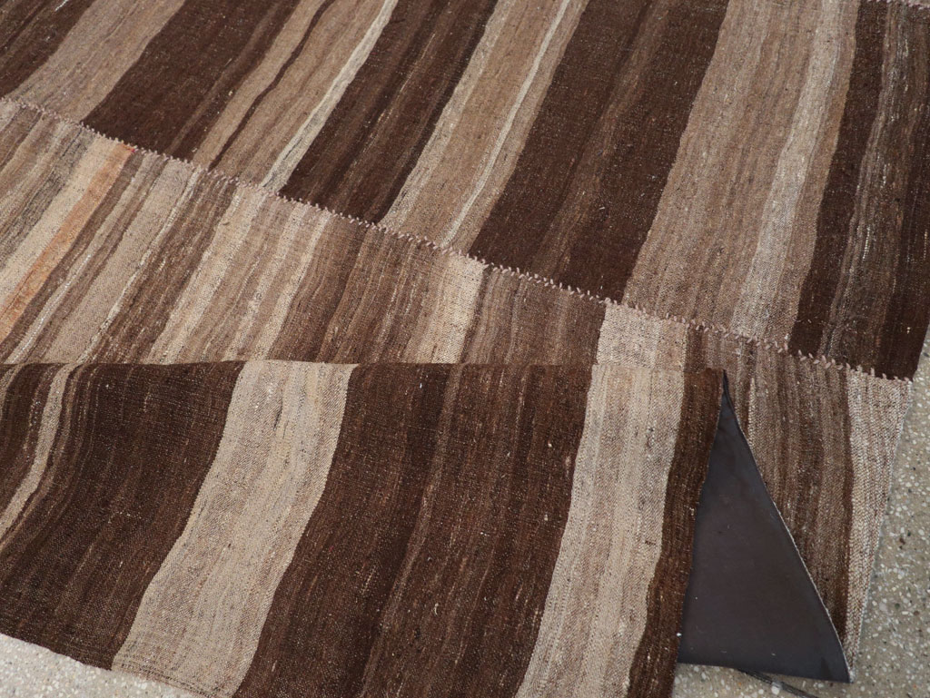 Contemporary Turkish Flatweave Kilim Small Room Size Carpet, No.30181 - Gsblank