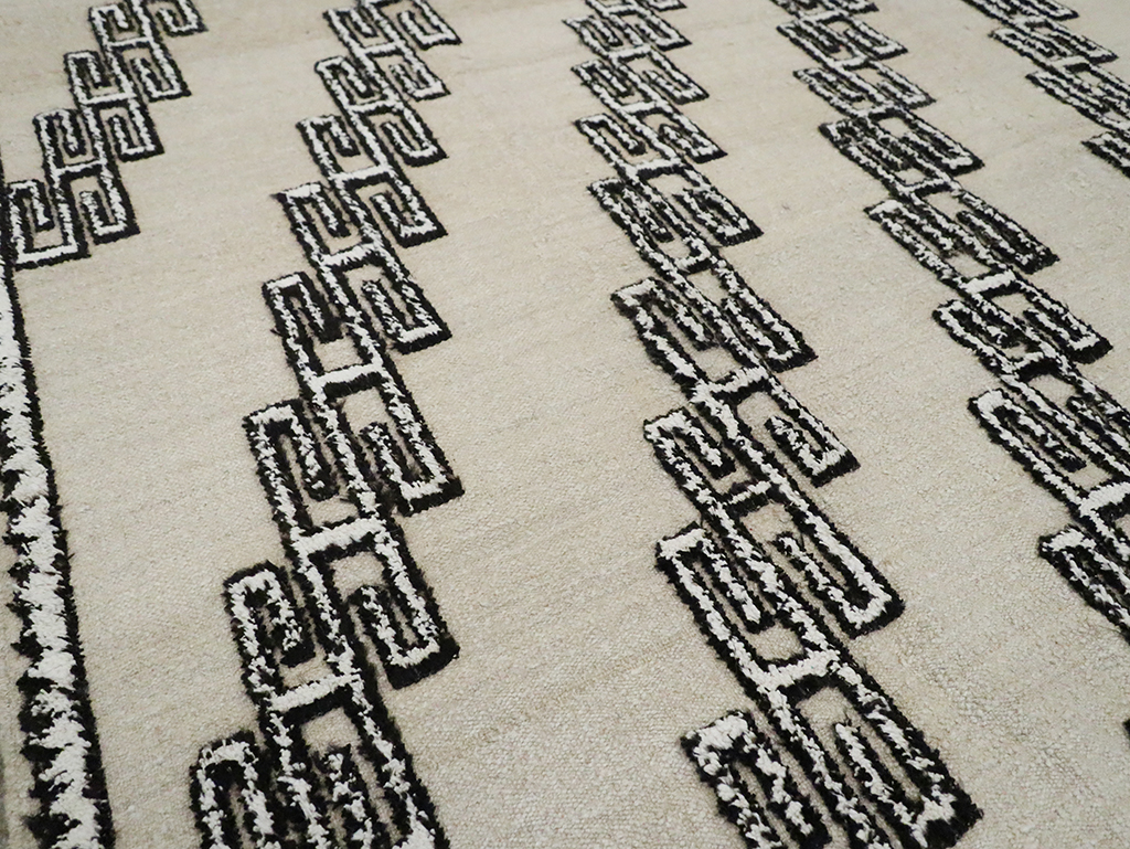 Contemporary Turkish Room Size Carpet, No.30186 - Gsblank