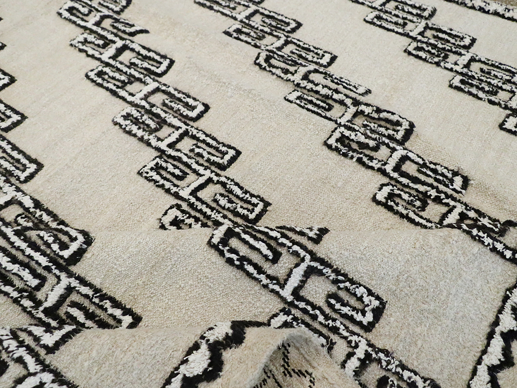 Contemporary Turkish Room Size Carpet, No.30186 - Gsblank