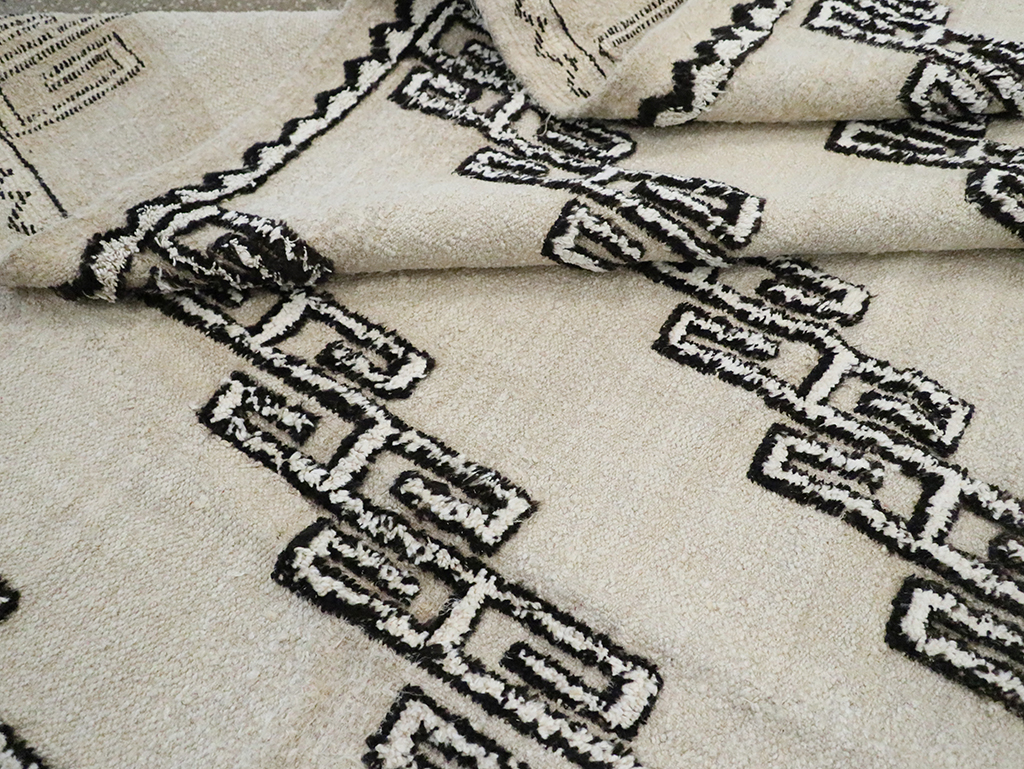 Contemporary Turkish Room Size Carpet, No.30186 - Gsblank