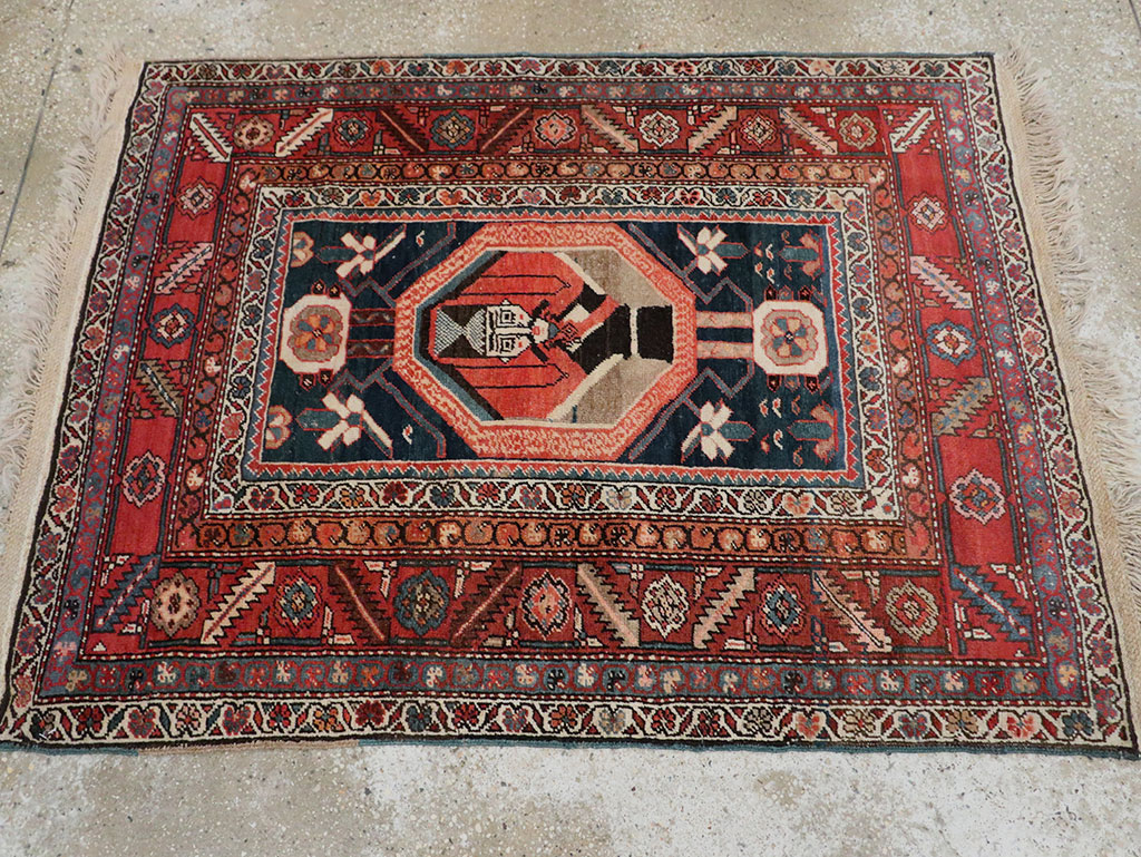 Antique Persian Bakshaish Rug, No.30189 - Gsblank