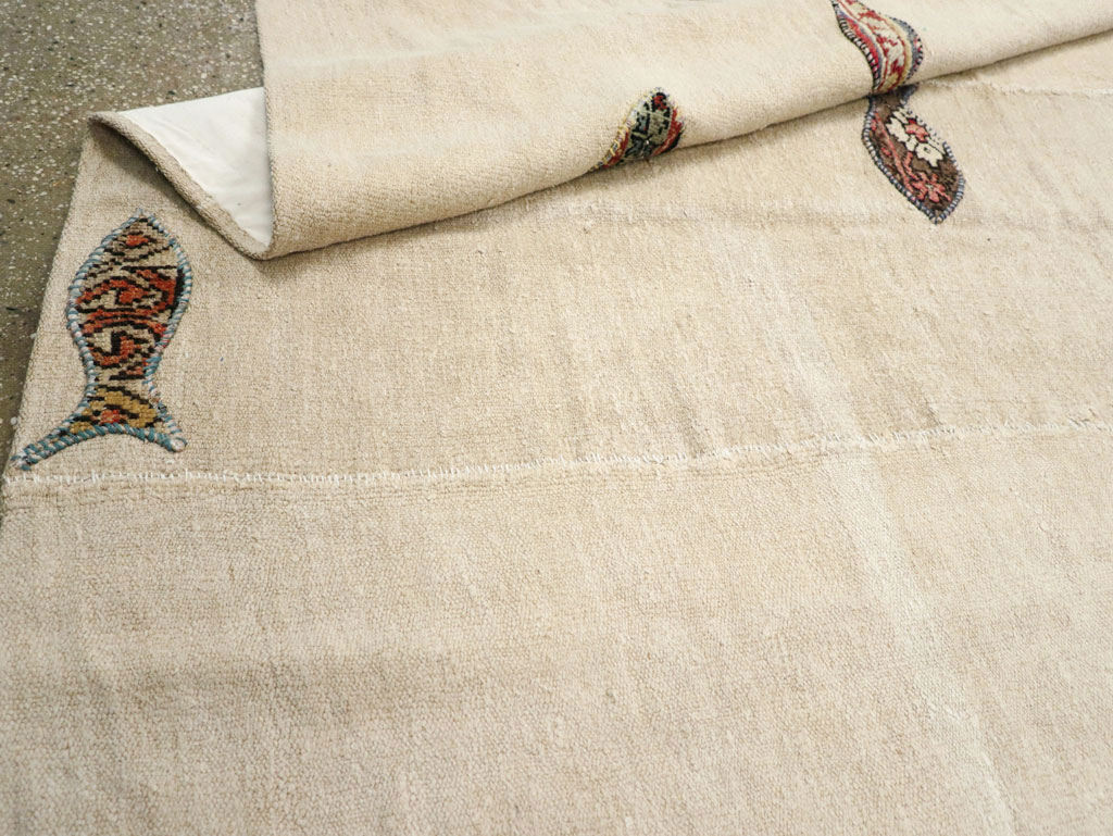 Modern Turkish Flatweave Accent Rug, No.30196 - Gsblank