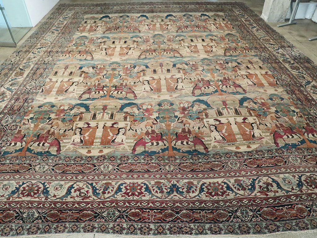 Antique Persian Lavar Kerman Pictorial Oversize Carpet, No.30212 - Gsblank