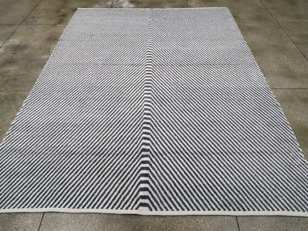 Modern Turkish Room Size Carpet, No.30216 - Gsblank