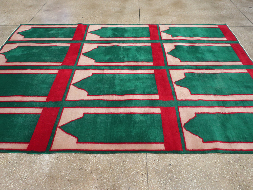 Vintage Turkish Art Deco Style Small Room Size Carpet, No.30237 - Gsblank