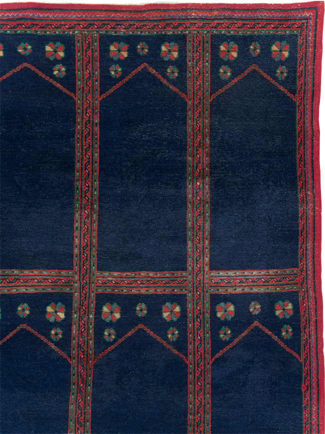 Vintage Turkish Anatolian Square Room Size Carpet, No.30259 - Gsblank