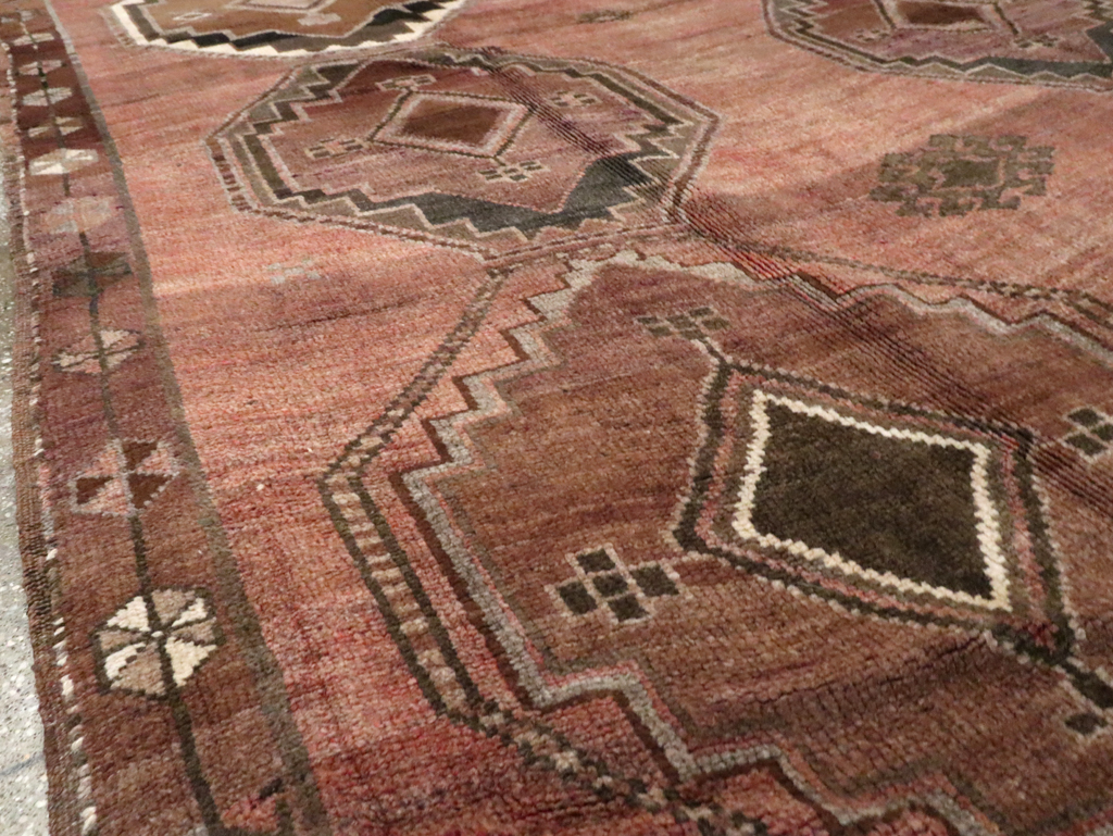 Vintage Anatolian Carpet, No.30263 - Gsblank