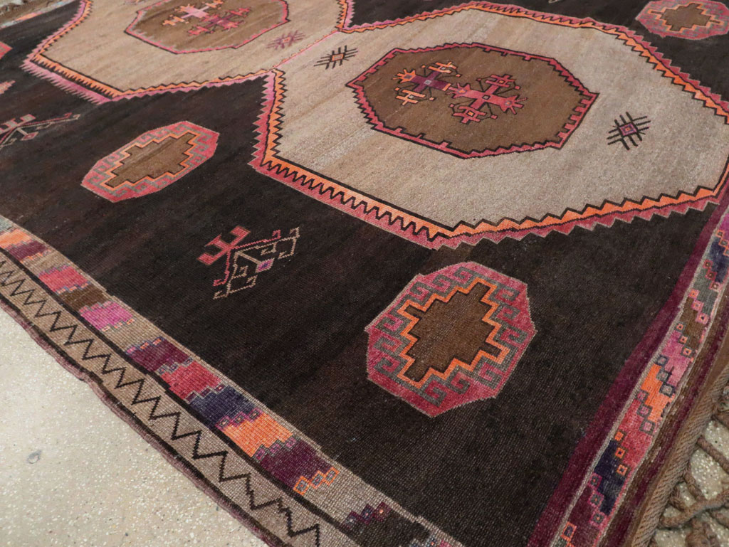 Vintage Turkish Anatolian Carpet, No.30264 - Gsblank