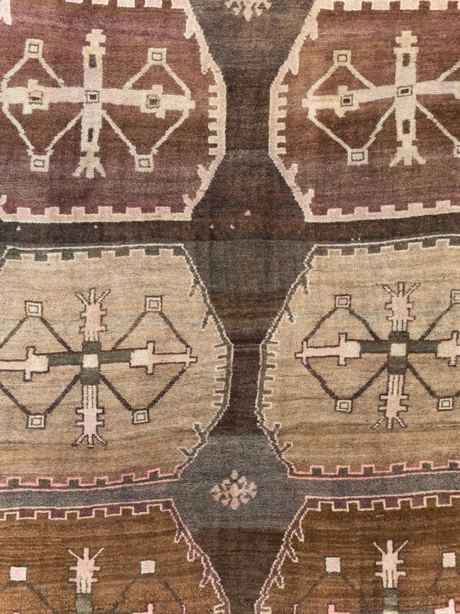 Vintage Turkish Anatolian Room Size Carpet, No.30278 - Gsblank