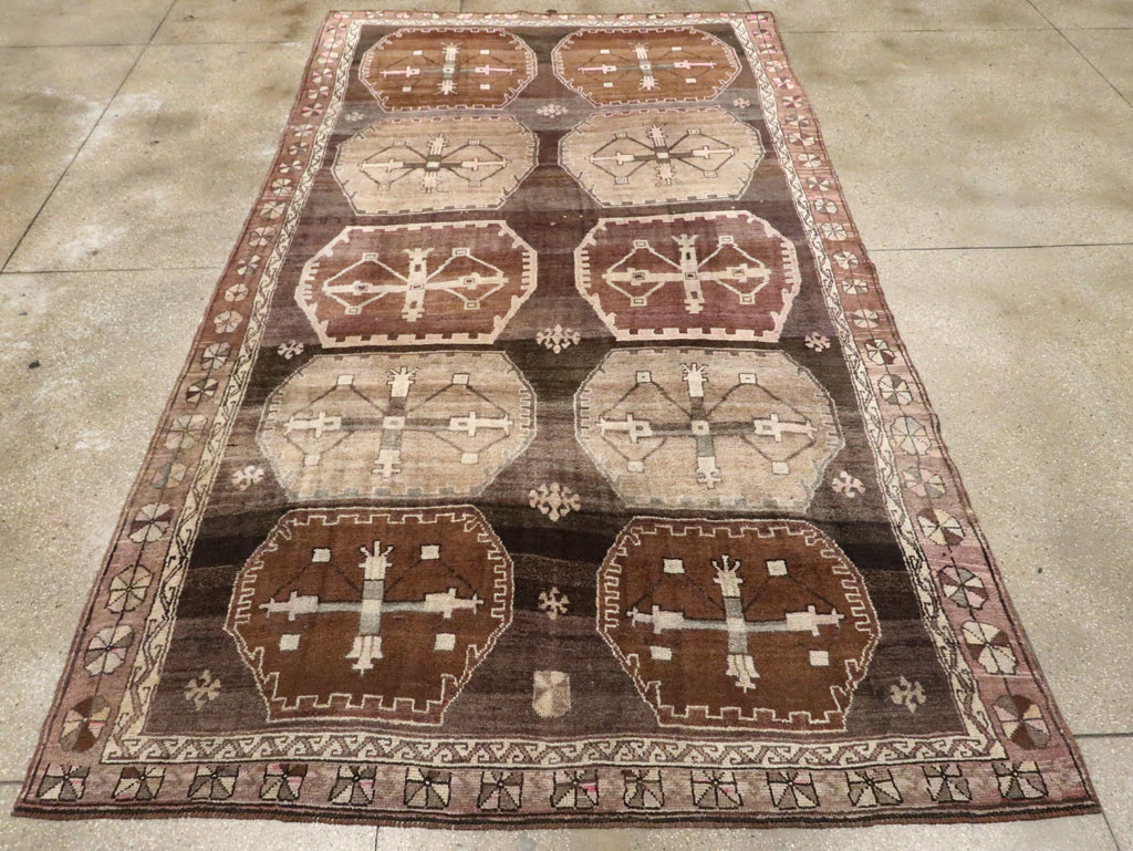 Vintage Turkish Anatolian Room Size Carpet, No.30278 - Gsblank
