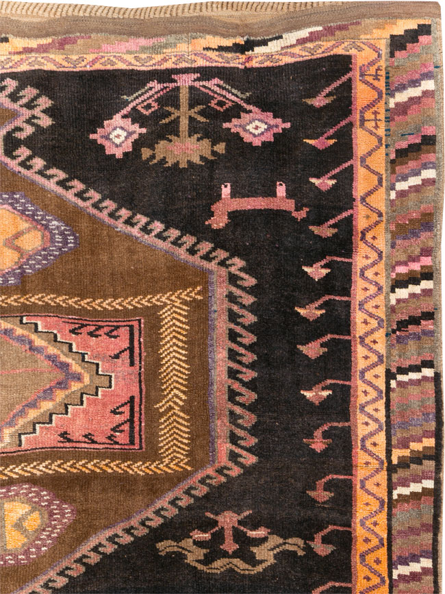 Vintage Turkish Anatolian Room Size Carpet, No.30280 - Gsblank